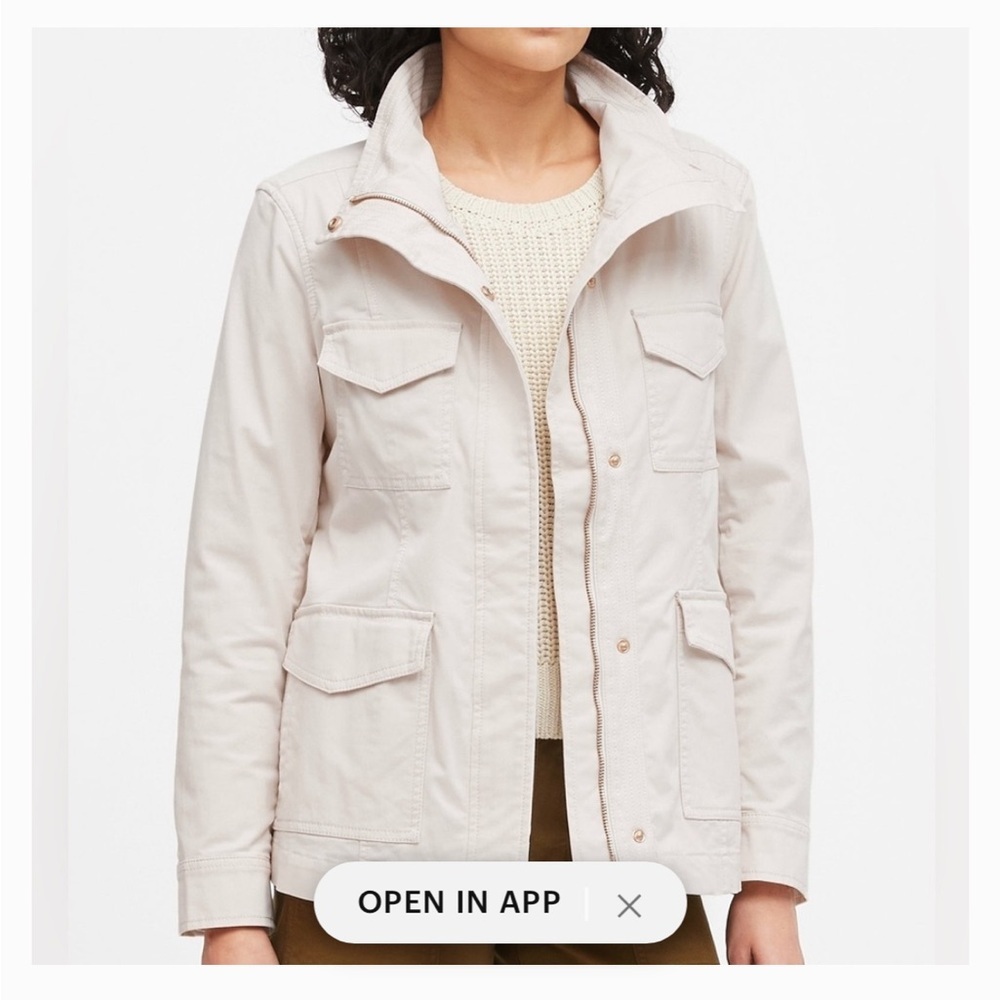 NWT Banana Republic Cotton Utility Jacket. Color is Off White. Size XS